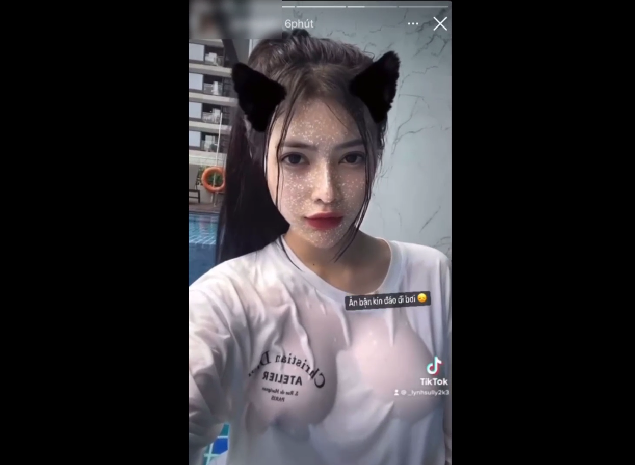 Hot girl Thu Uyên việt nam show hàng vú đẹp